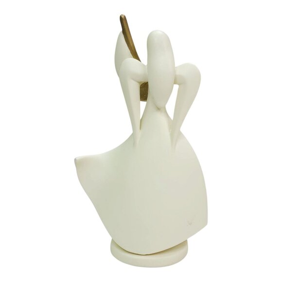 Set Of 3 Christmas Around The World Angel Figurines With Musical & Dancing Poses - Picture 3 of 12